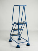 Classic 3 Step Mobile Safety Steps 1425hx580wx795dmm
